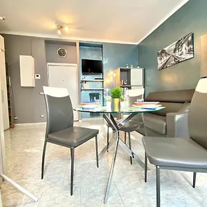 special Suite San Siro Stadium&fiera , Milano Italia